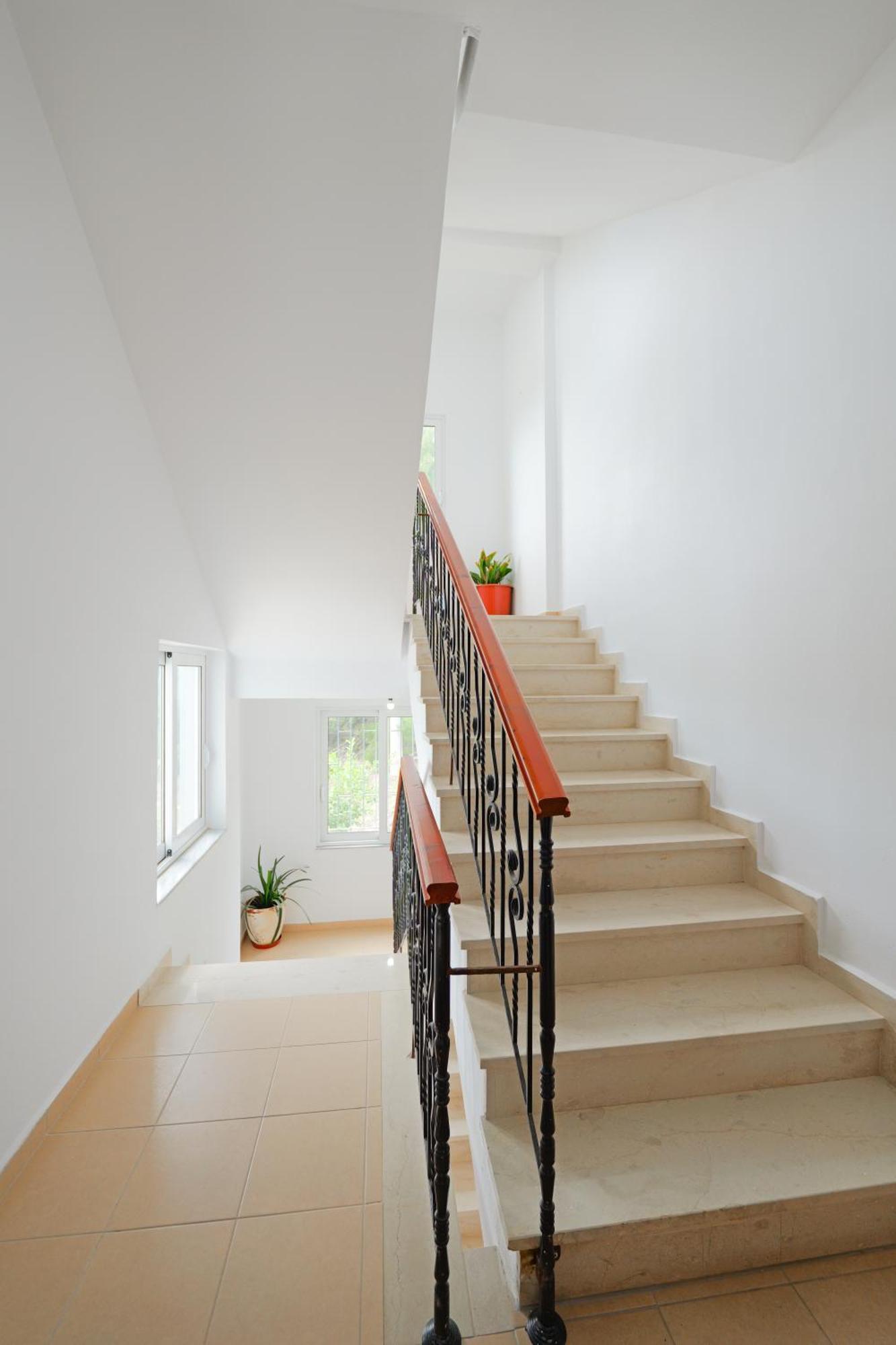 Vila Marina Apartments Sarande Bagian luar foto